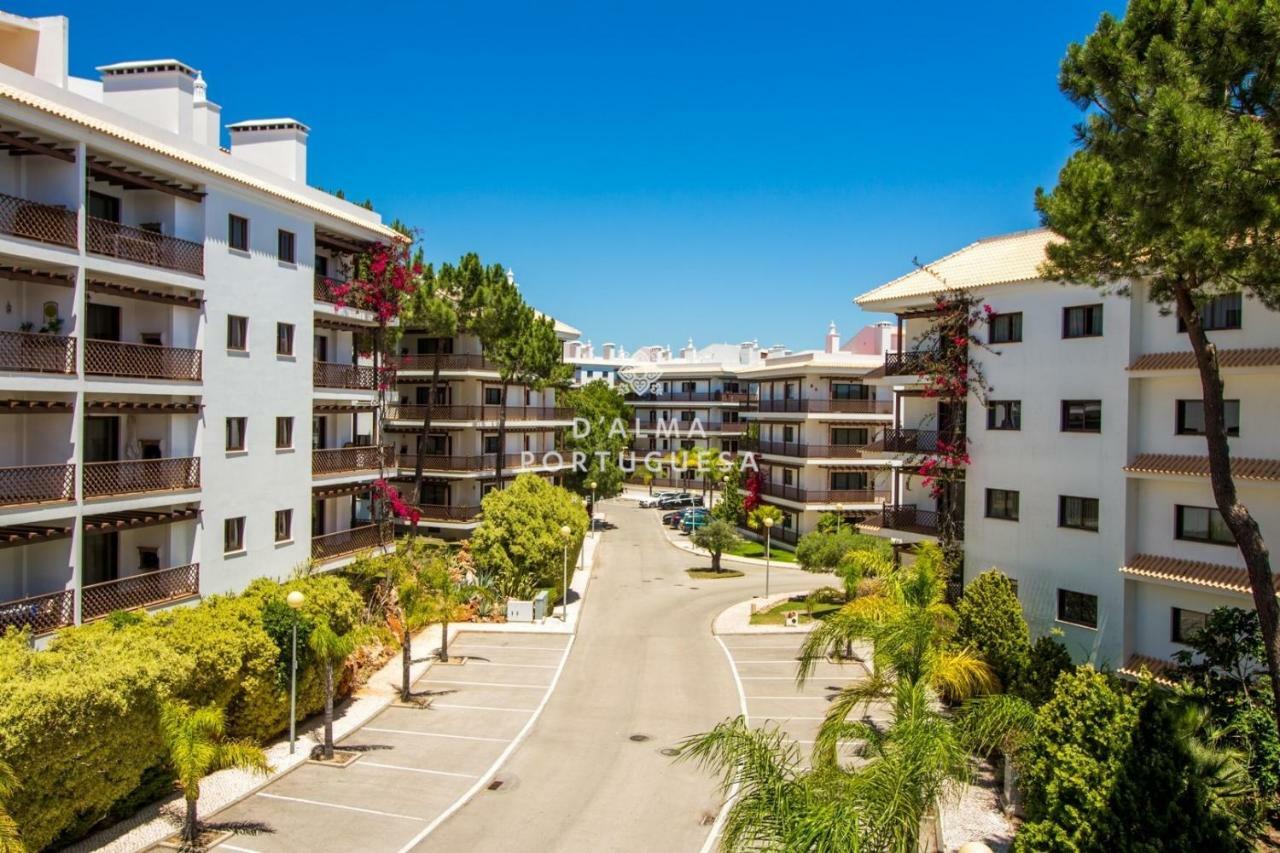 D'Alma Falesia Beach Apartment - By Dalma Portuguesa Albufeira Exterior photo